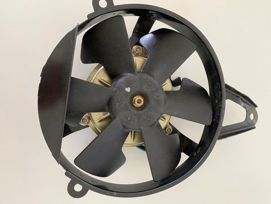 YAMAHA YZF 600 4TV THUNDERCAT Lüfterrad Lüfter Kühler Motor