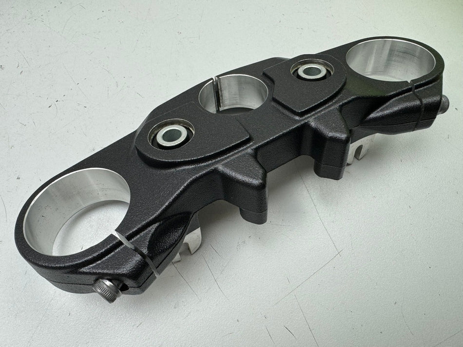 DUCATI Scrambler 800 Classic K100 AA Gabelbrücke oben unfallfrei für Gabel Holm