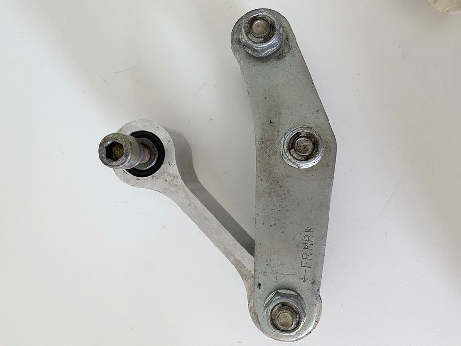 HONDA CBR 600 PC35 Suspensión trasera Bieleta de suspensión Bieleta