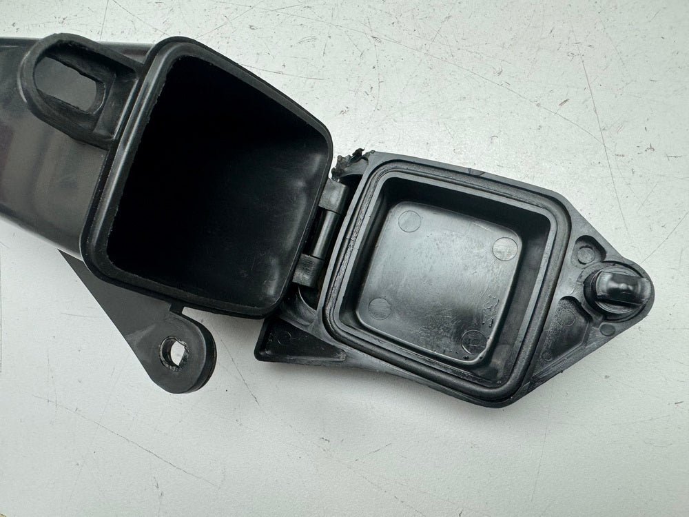 HONDA NX 650 RD08 DOMINATOR Werkzeugkasten Werkzeugbox Staubox Fach Deckel