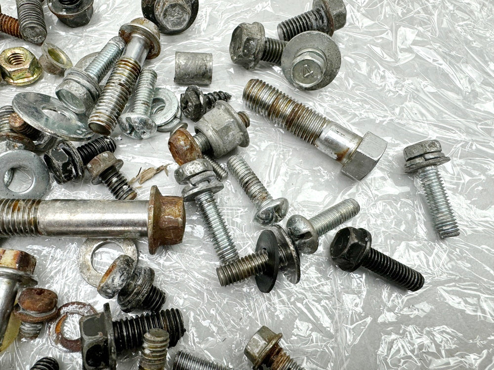 KAWASAKI EL 250 B Eliminator  Screws Nuts Brackets Small Parts (for frame)
