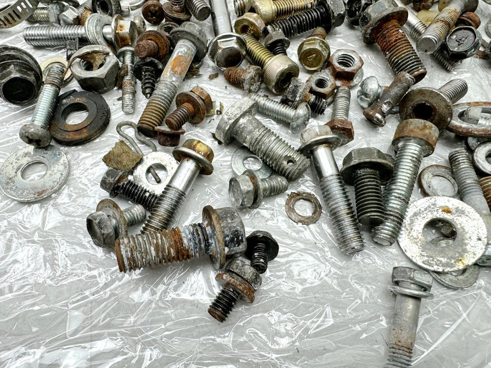 KAWASAKI EL 250 B Eliminator  Screws Nuts Brackets Small Parts (for frame)