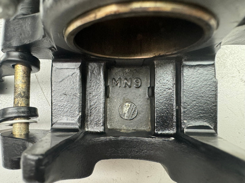 HONDA NX 650 RD08 DOMINATOR Bremssattel hinten Nissin Bremszange Bremskolben