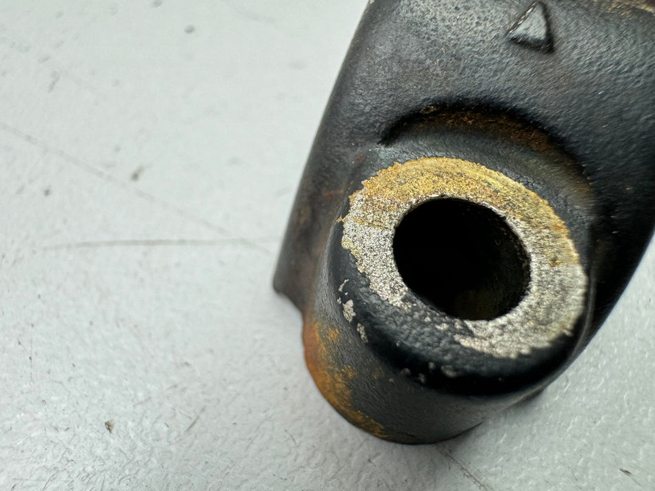 KAWASAKI EL 250 B Eliminator Schelle Klemme Halter für Bremszylinder Bremspumpe