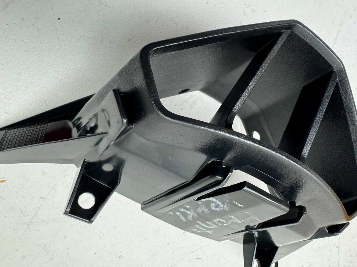 TRIUMPH SPEED TRIPLE 1050 R ABS NN01 Air Duct Cover Intake Fairing