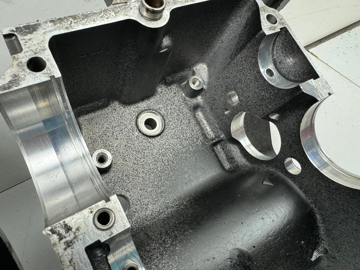 KAWASAKI EL 250 B Eliminator Engine Case Engine Block Crankcase