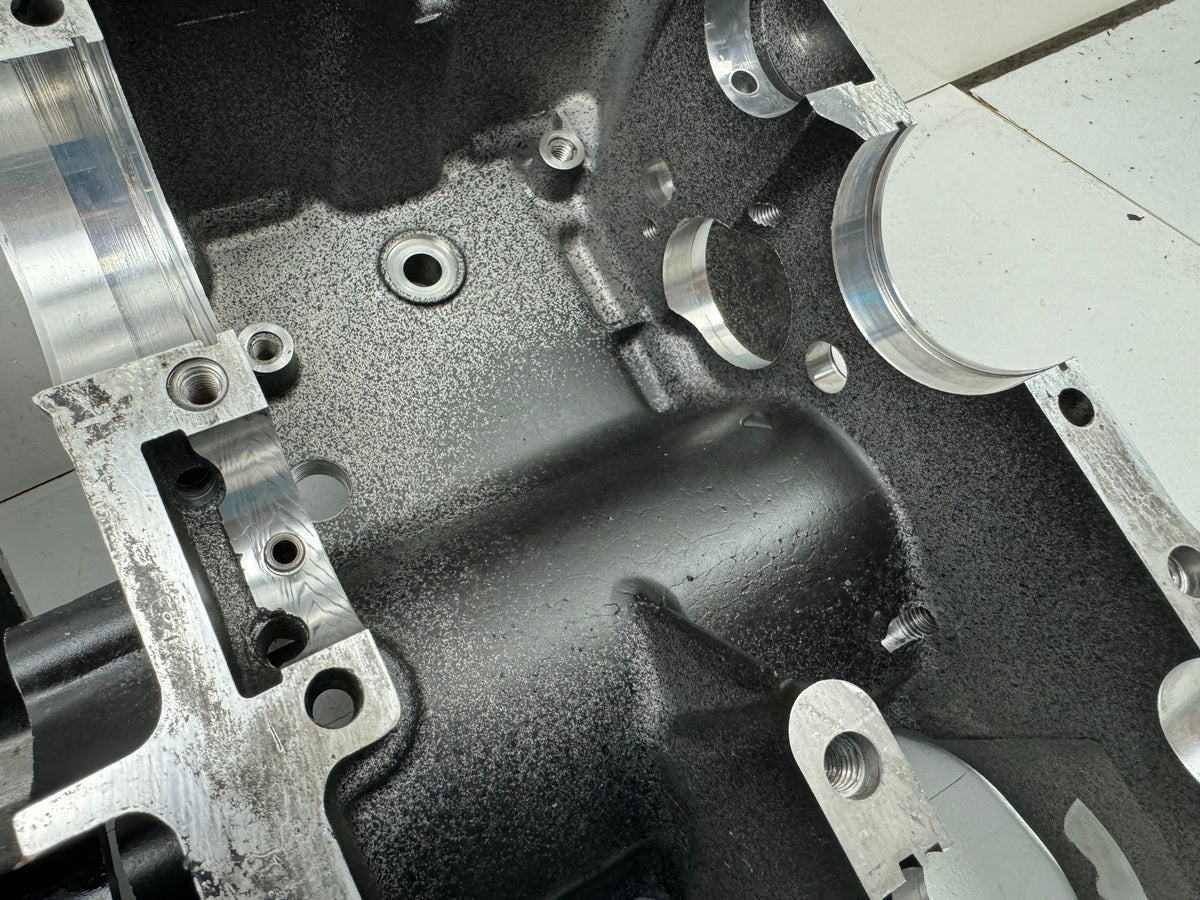 KAWASAKI EL 250 B Eliminator Engine Case Engine Block Crankcase
