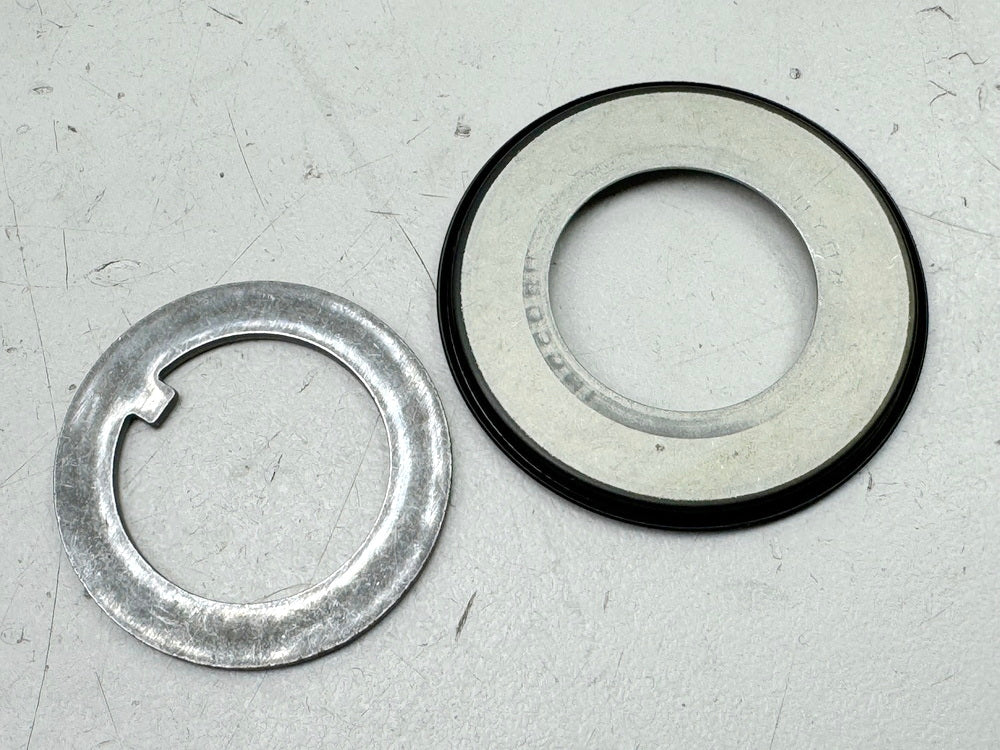 TRIUMPH SPEED TRIPLE 1050R ABS NN01 Steering Head Nut Triple Clamp