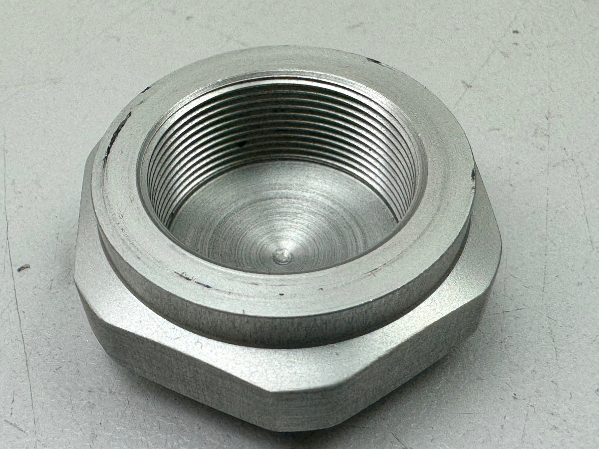TRIUMPH SPEED TRIPLE 1050R ABS NN01 Steering Head Nut Triple Clamp