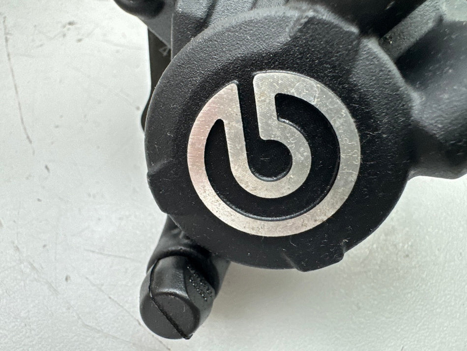 DUCATI Scrambler 800 Classic K100 AA Bremssattel hinten Brembo Bremszange 3784km