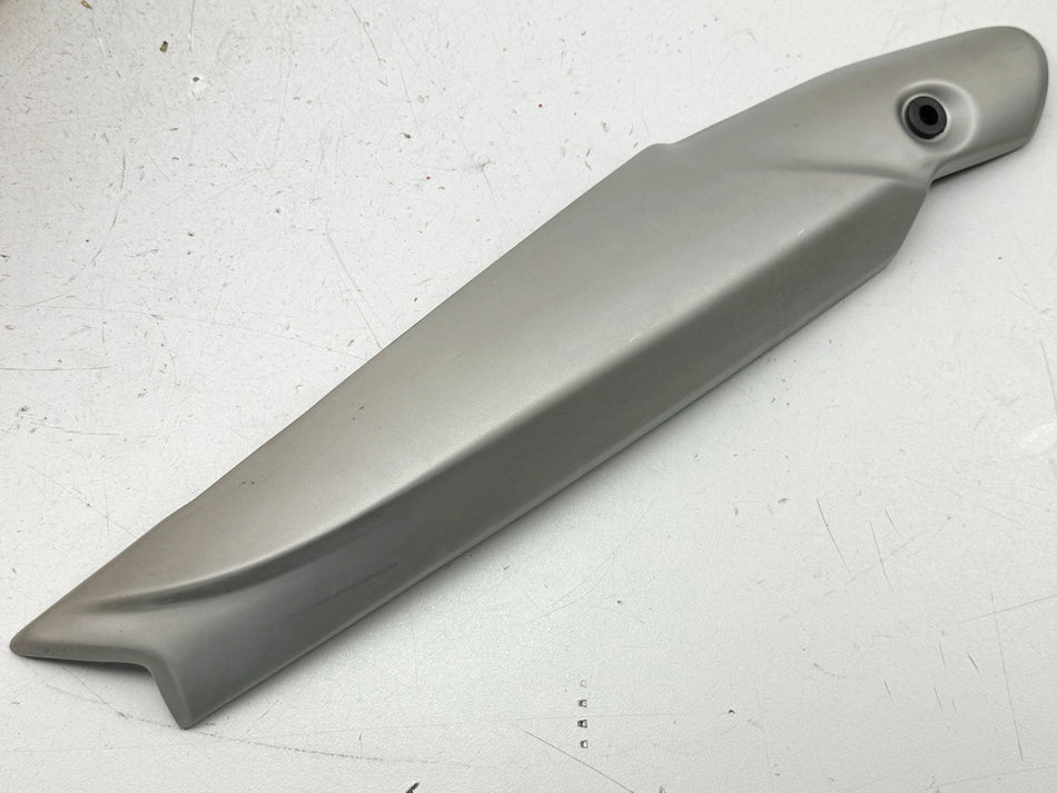 TRIUMPH SPEED TRIPLE 1050 R ABS NN01 Heat Shield Manifold Cover Trim
