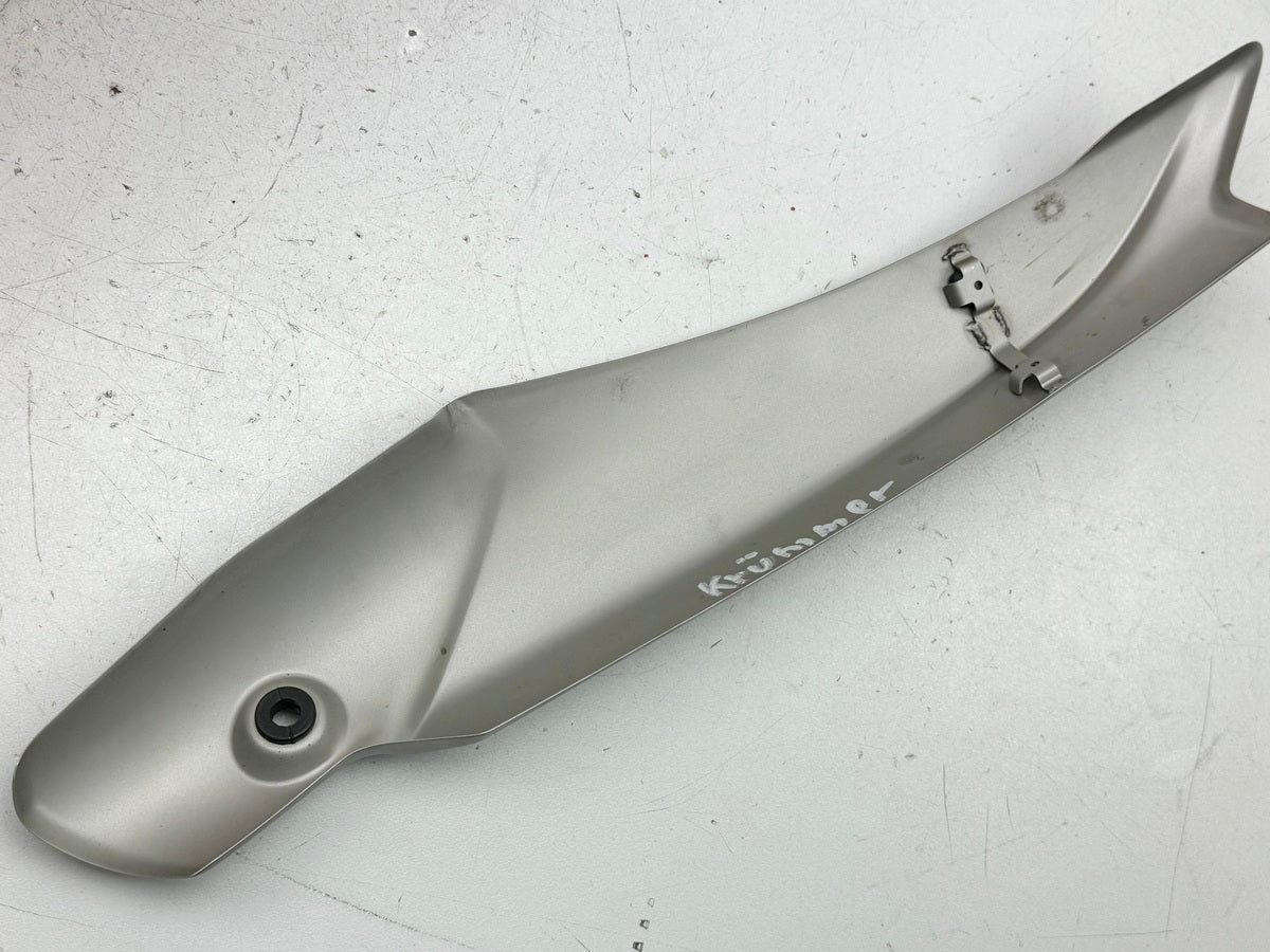 TRIUMPH SPEED TRIPLE 1050 R ABS NN01 Heat Shield Manifold Cover Trim