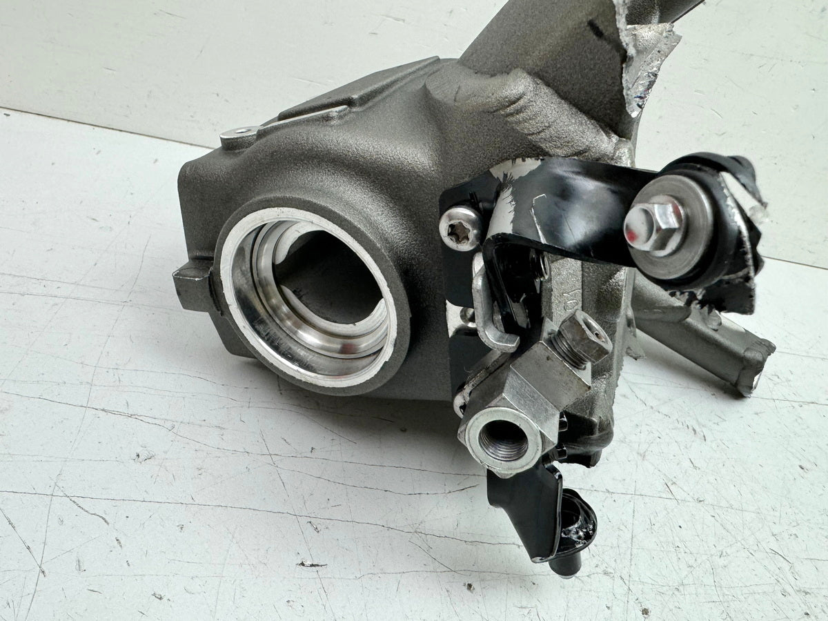 TRIUMPH SPEED TRIPLE 1050 R ABS NN01 Chasis y Documentación de Chasis Documentos COC