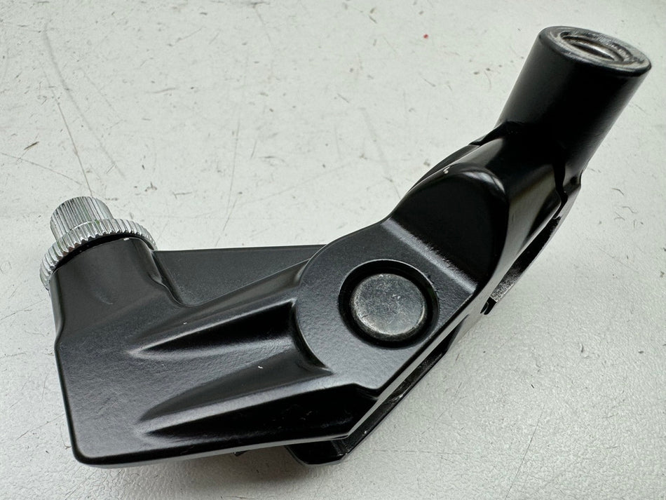 TRIUMPH SPEED TRIPLE 1050 R ABS NN01 Clutch Lever Holder Clutch Lever