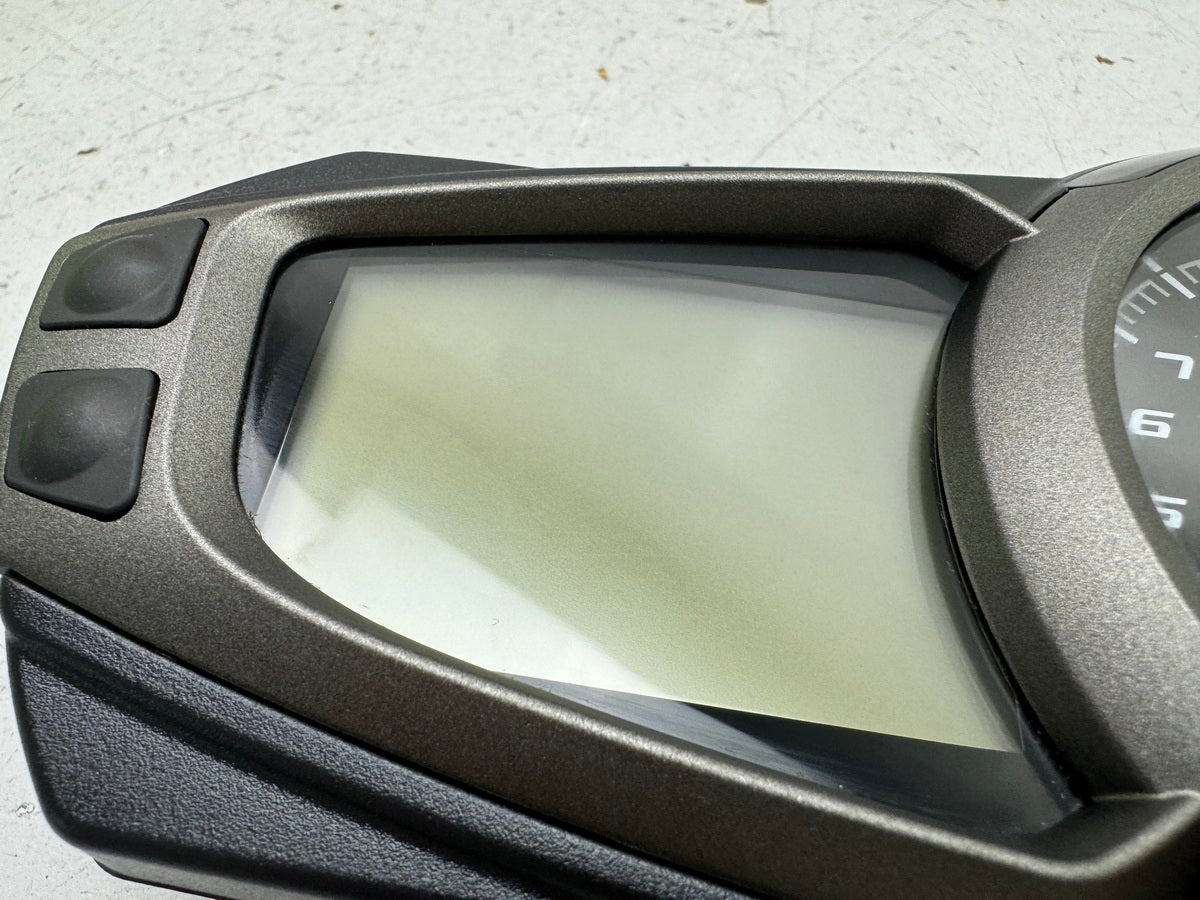 TRIUMPH SPEED TRIPLE 1050 R ABS NN01 Speedometer Instrument Cluster