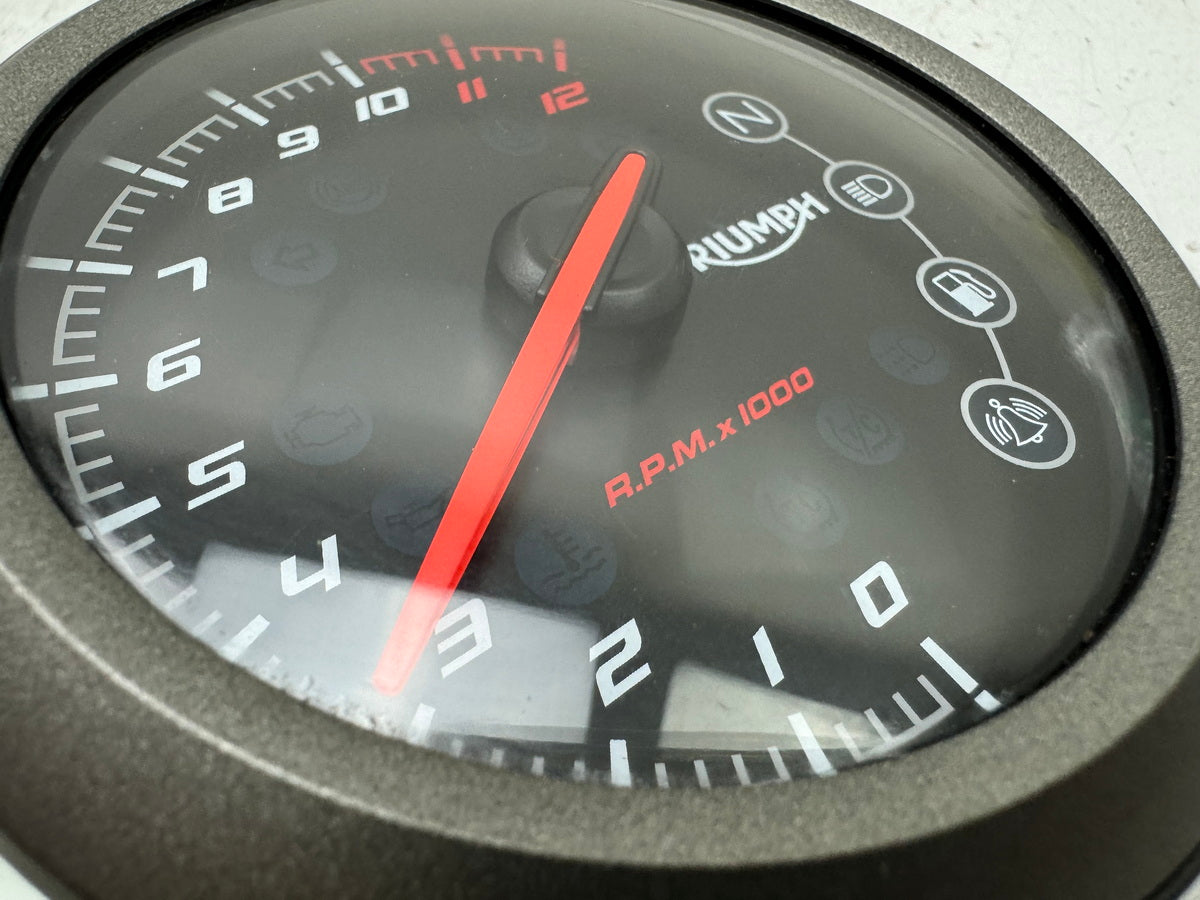 TRIUMPH SPEED TRIPLE 1050 R ABS NN01 Speedometer Instrument Cluster