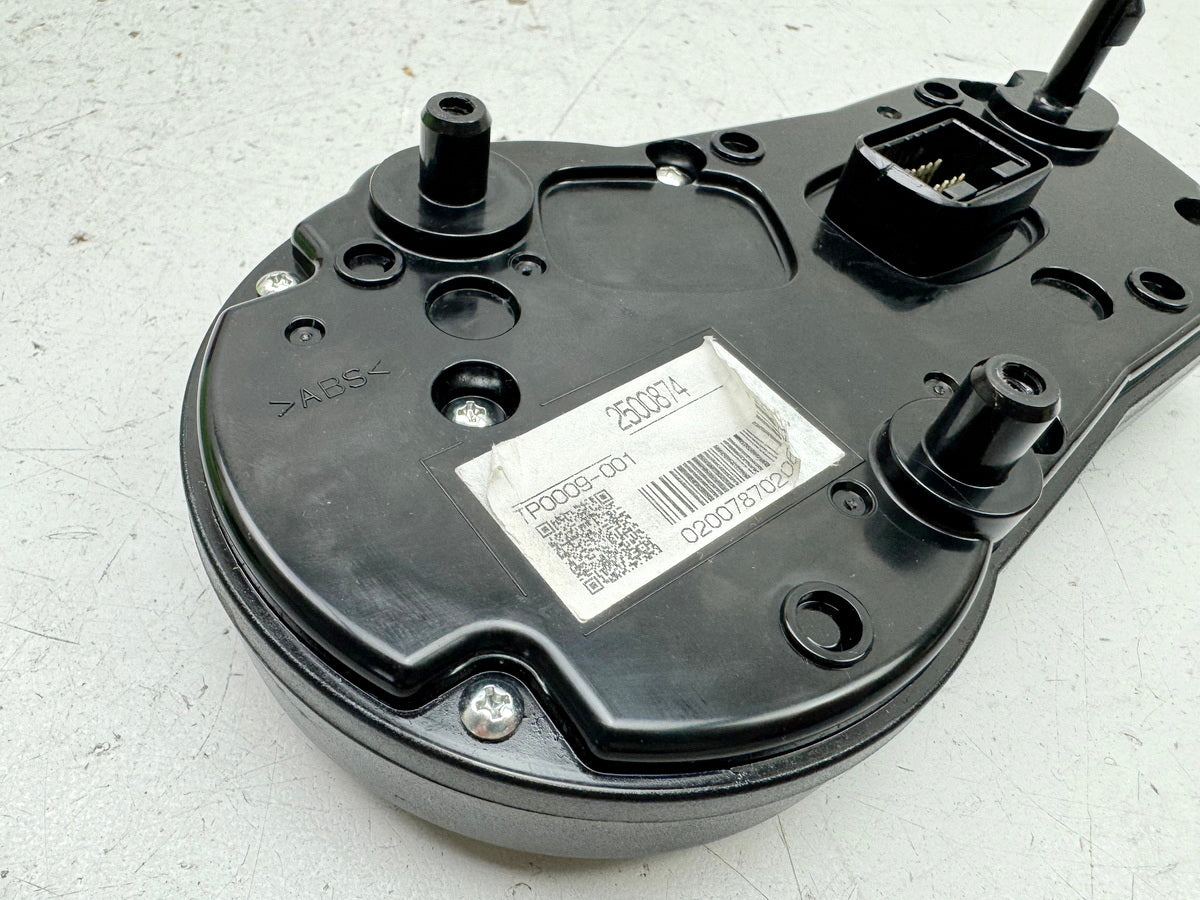 TRIUMPH SPEED TRIPLE 1050 R ABS NN01 Speedometer Instrument Cluster