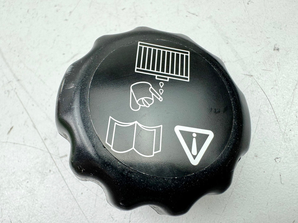 TRIUMPH SPEED TRIPLE 1050 R ABS NN01 Radiator Cap