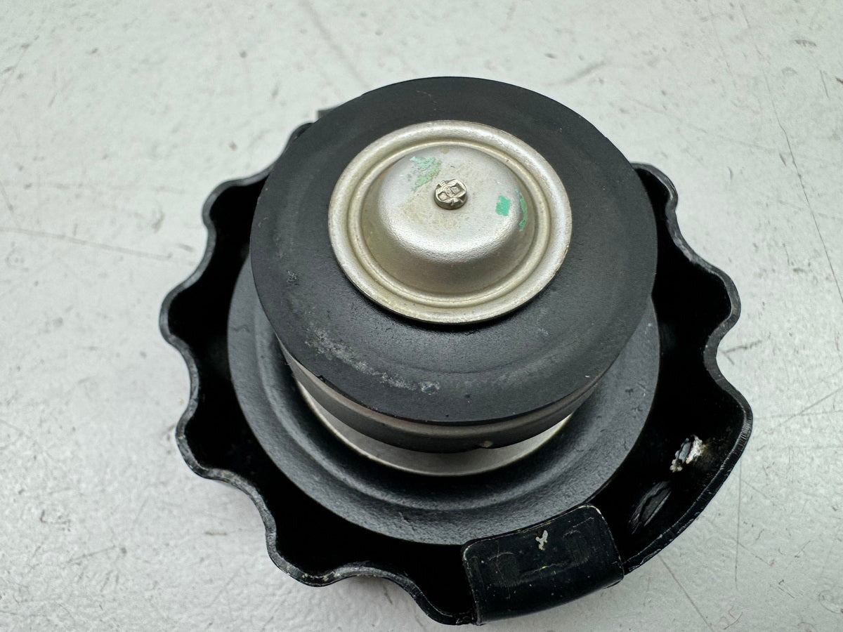 TRIUMPH SPEED TRIPLE 1050 R ABS NN01 Radiator Cap