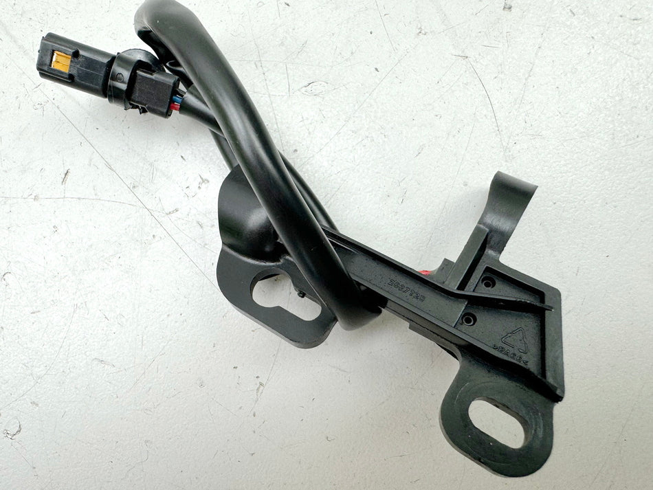 TRIUMPH SPEED TRIPLE 1050R ABS NN01 Interruptor de luz de freno trasero