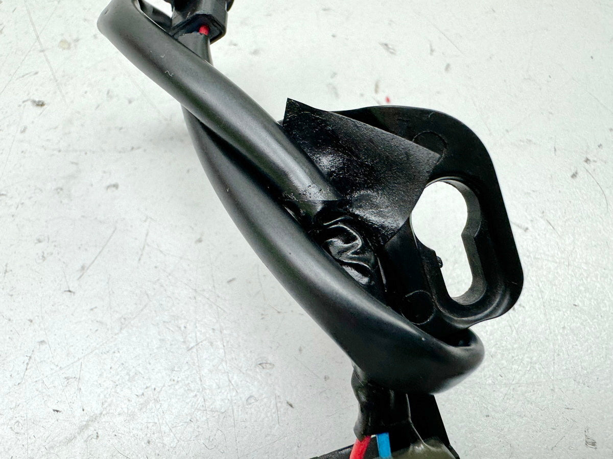 TRIUMPH SPEED TRIPLE 1050R ABS NN01 Interruptor de luz de freno trasero