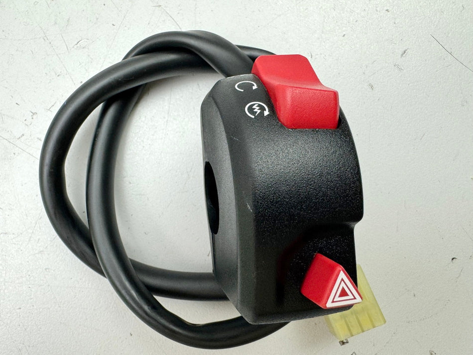 TRIUMPH SPEED TRIPLE 1050 R ABS NN01 Handlebar switch right Switch Emergency Stop Kill