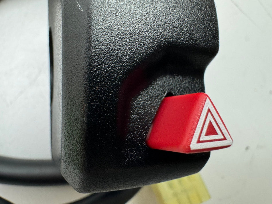 TRIUMPH SPEED TRIPLE 1050 R ABS NN01 Handlebar switch right Switch Emergency Stop Kill