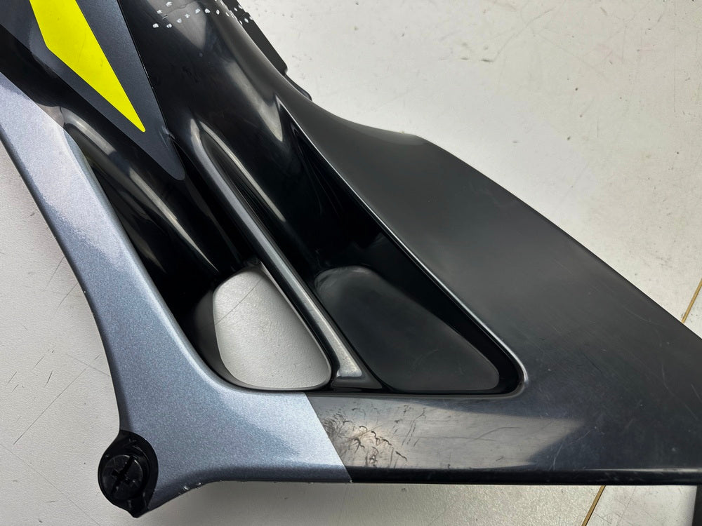 HONDA CBR 600 PC25 PC31 Rear Fairing Right Cover Rear Side Panel