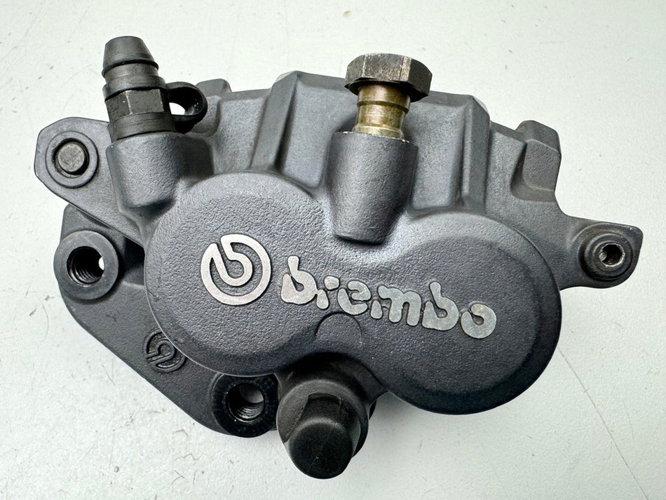 BMW C1 125 200 ABS Pinza de freno delantera Brembo Calibrador de freno Pistón de freno limpiado