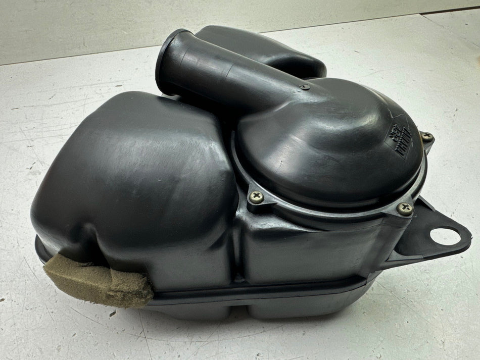 YAMAHA XJ 600S RJ01 DIVERSION Airbox Luftfilterkasten Luftfiltergehäuse Gummis