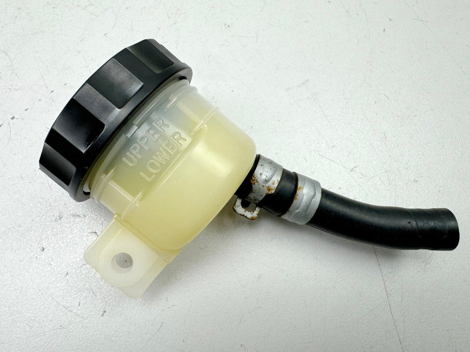KAWASAKI VN 900 B 11A CLASSIC Bremsflüssigkeitsbehälter hinten (für Bremspumpe)