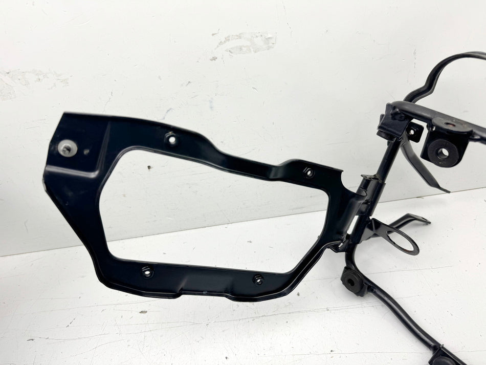 BMW C1 125 200 ABS Soporte de bastidor delantero Soporte de carenado de faro