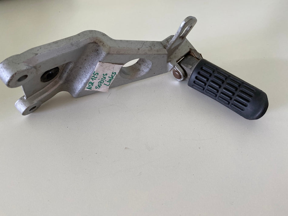 HONDA NSR 125 JC22 Conjunto de reposapiés trasero izquierdo Soporte de reposapiés
