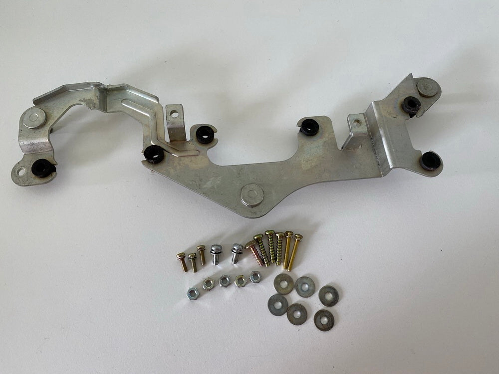 TRIUMPH SPRINT ST T695 955i Soporte Cuentakilómetros Placa de Soporte