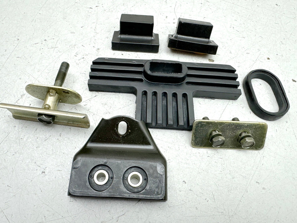 YAMAHA XJ 600S RJ01 DIVERSION Halterung Tank Gummis Dämpfer Puffer Tankhalter