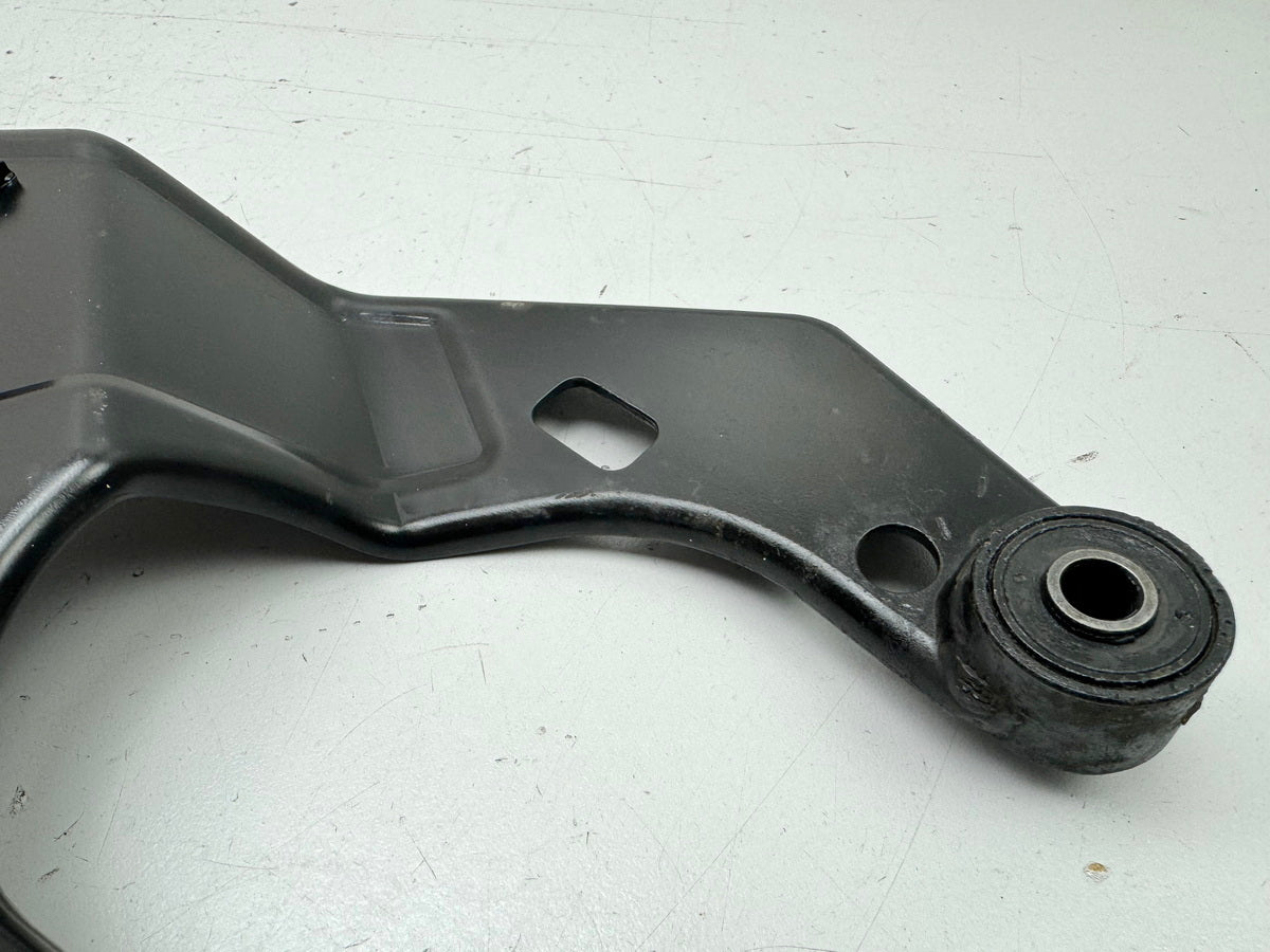 BMW C1 125 200 ABS Eje basculante Soporte de motor Soporte para motor Eje auxiliar basculante