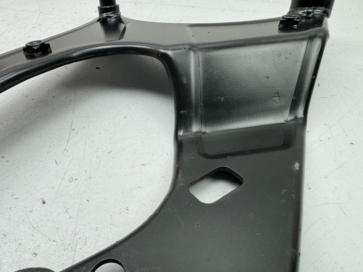 BMW C1 125 200 ABS Eje basculante Soporte de motor Soporte para motor Eje auxiliar basculante