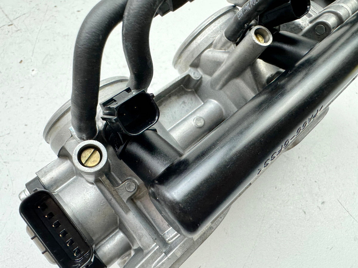 TRIUMPH SPEED TRIPLE 1050R ABS NN01 Einspritzanlage Drosselklappe Poti Injection