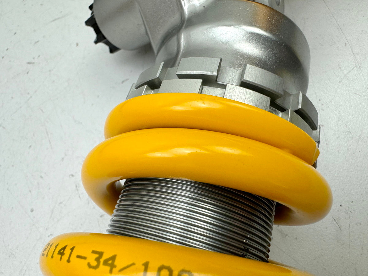 TRIUMPH SPEED TRIPLE 1050 R ABS NN01 Federbein Öhlins TTX Stoßdämpfer hinten