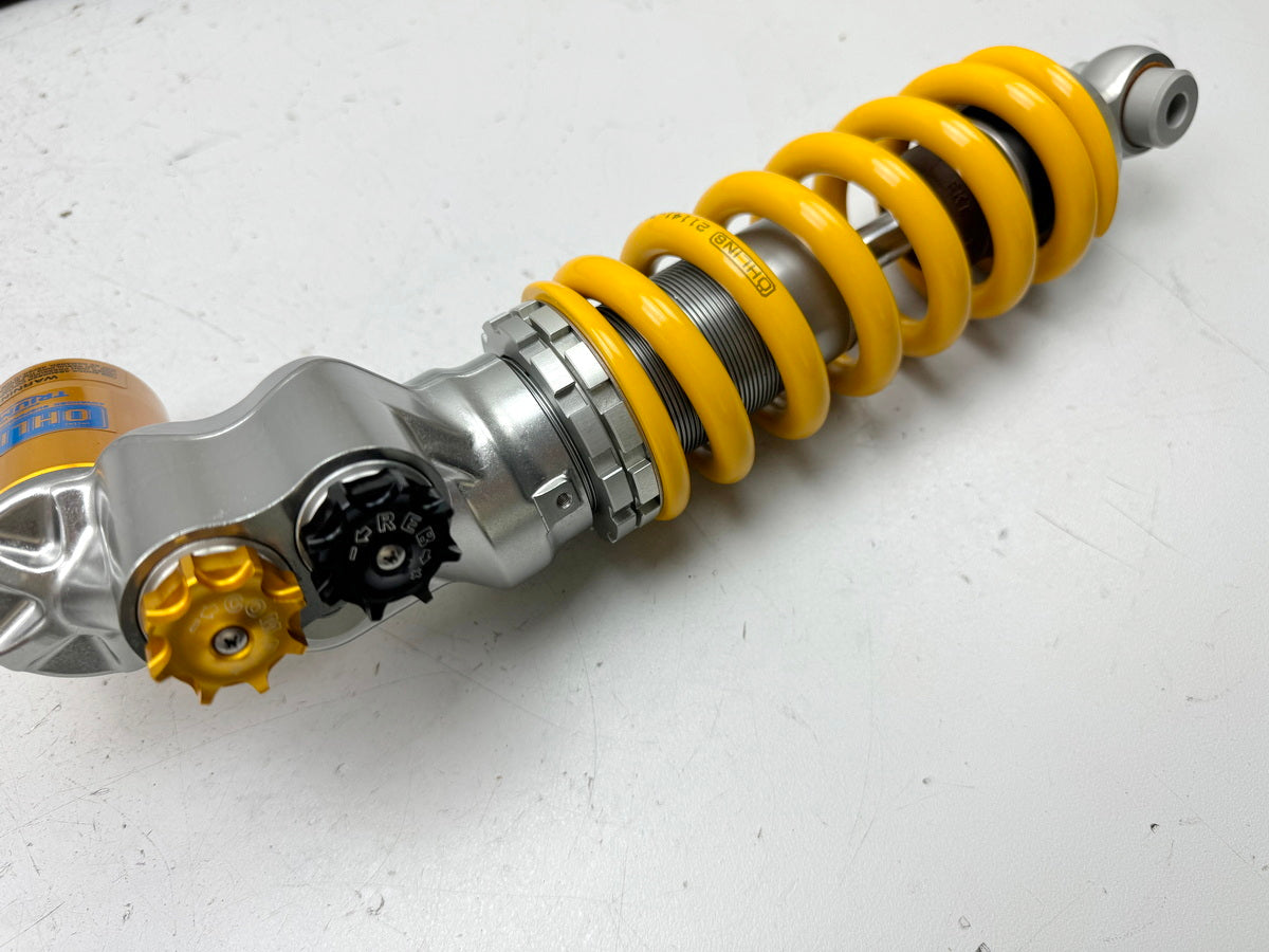 TRIUMPH SPEED TRIPLE 1050 R ABS NN01 Federbein Öhlins TTX Stoßdämpfer hinten