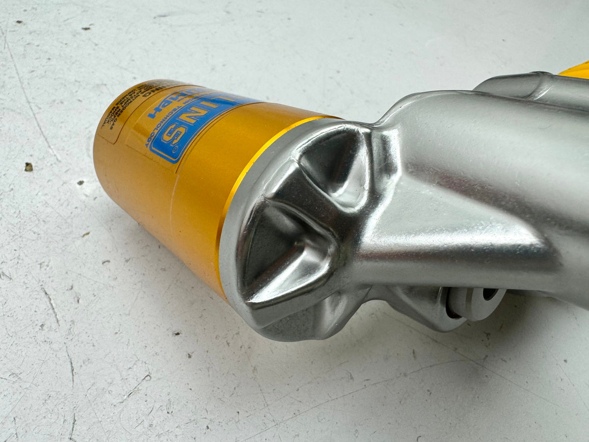 TRIUMPH SPEED TRIPLE 1050 R ABS NN01 Federbein Öhlins TTX Stoßdämpfer hinten