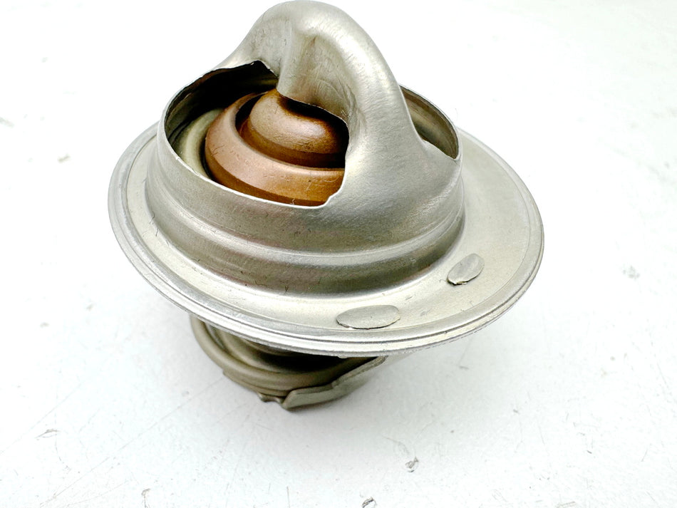 TRIUMPH SPEED TRIPLE 1050 R ABS NN01 Thermostat Thermostatgehäuse für Motor