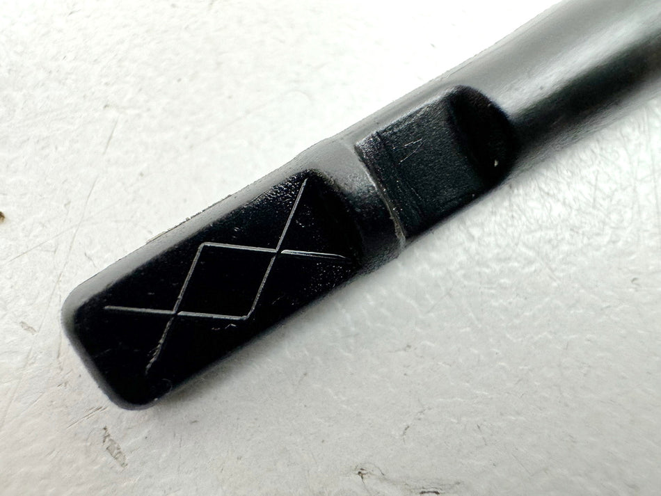 TRIUMPH SPEED TRIPLE 1050 R ABS NN01 Oil Dipstick Oil Level for Engine