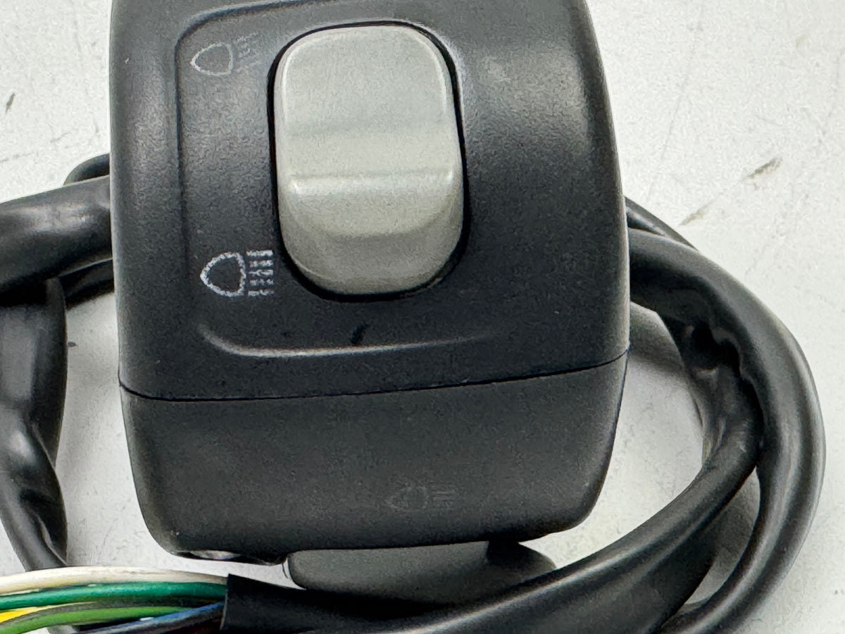 BMW C1 125 200 ABS Lenkerschalter links Schalter Blinker Kombischalter Licht