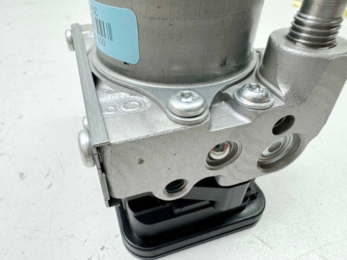 TRIUMPH SPEED TRIPLE 1050 R ABS NN01 Bomba ABS Modulador de presión Unidad de control
