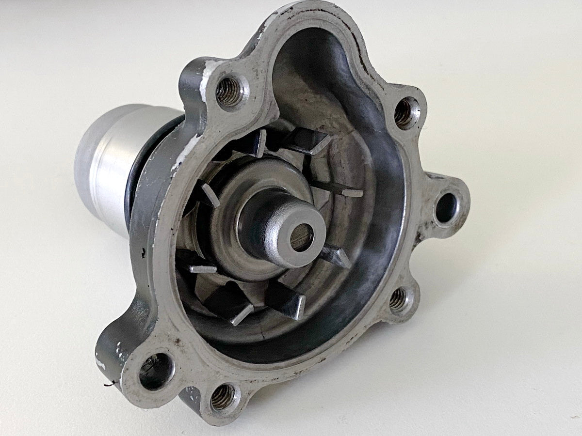 Kawasaki EL 252 EL 250B Eliminator Wasserpumpe Motordeckel Cover Motor Pumpenrad