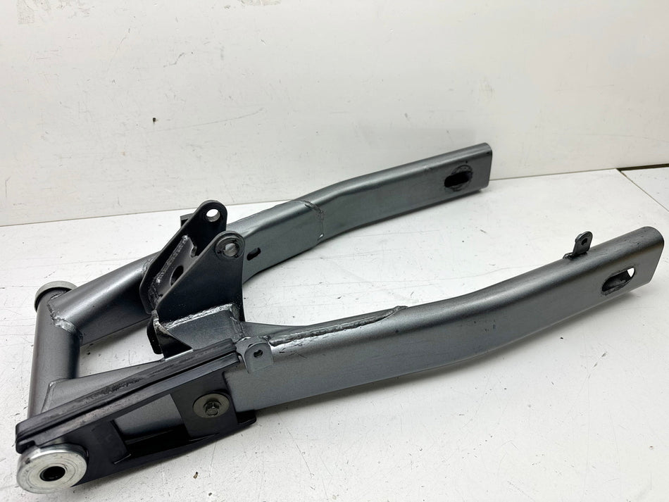 YAMAHA XJ 600S RJ01 DIVERSION Basculante trasero (para llanta, chasis)
