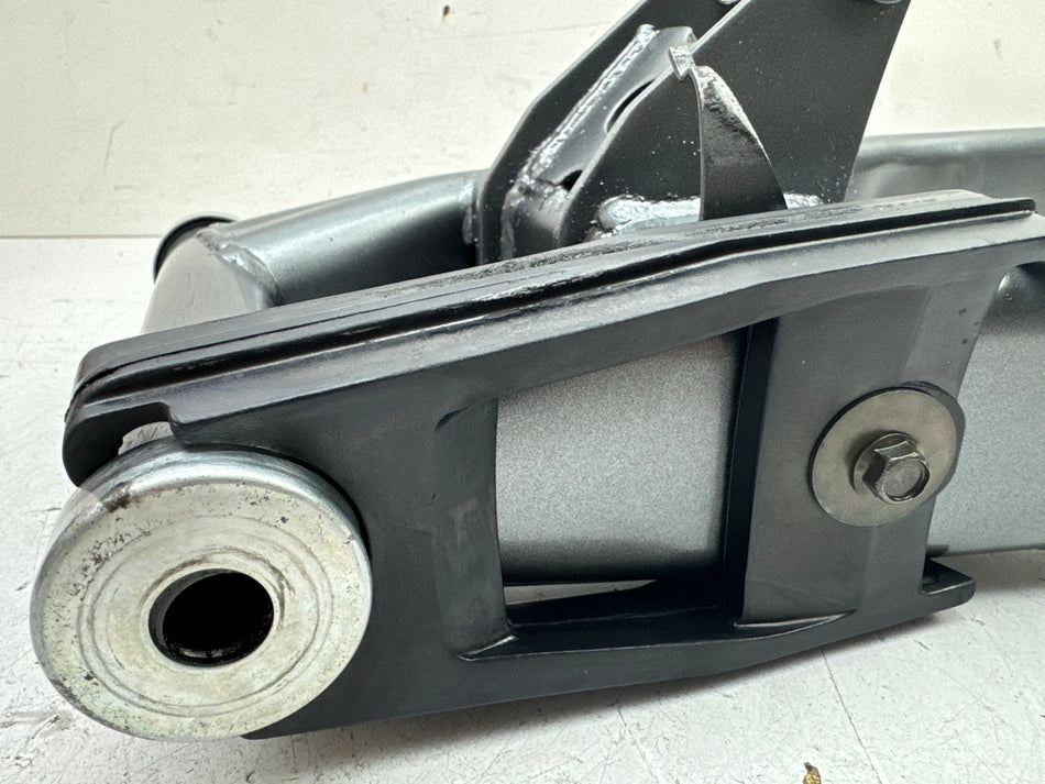 YAMAHA XJ 600S RJ01 DIVERSION Basculante trasero (para llanta, chasis)