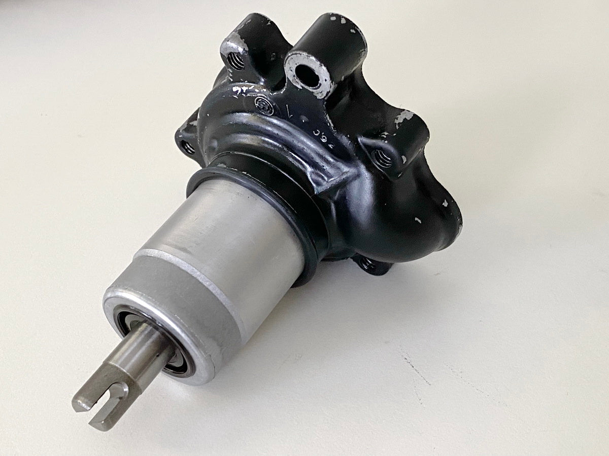 Kawasaki EL 252 EL 250B Eliminator Wasserpumpe Motordeckel Cover Motor Pumpenrad