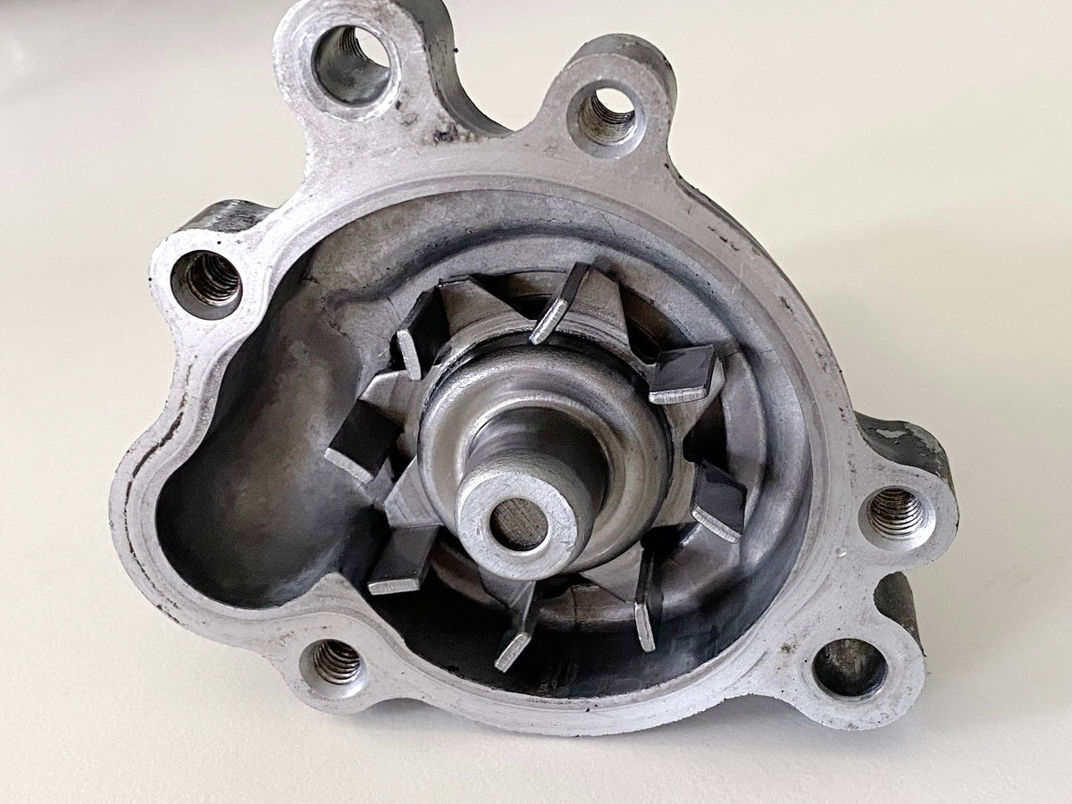 Kawasaki EL 252 EL 250B Eliminator Wasserpumpe Motordeckel Cover Motor Pumpenrad